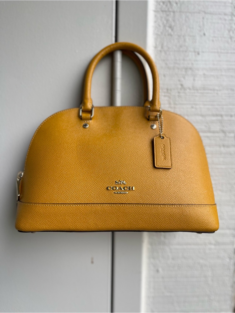 Coach Mini Sierra crossbody Satchel - Yellow